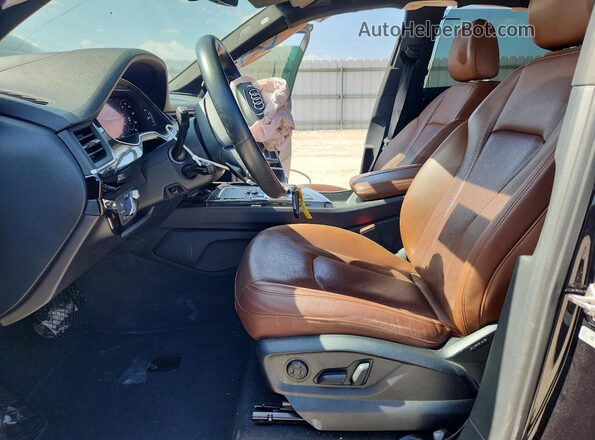 WA1VAAF7XJD055153 2018 AUDI Q7 Black Widok deski rozdzielczej