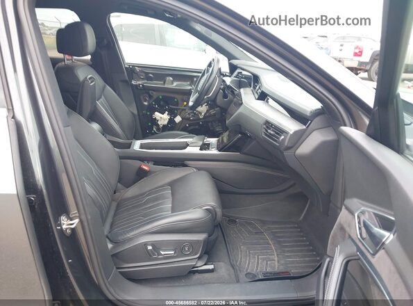 WA1VAAGE2KB005227 2019 AUDI E-TRON Gray Вид салону спереду