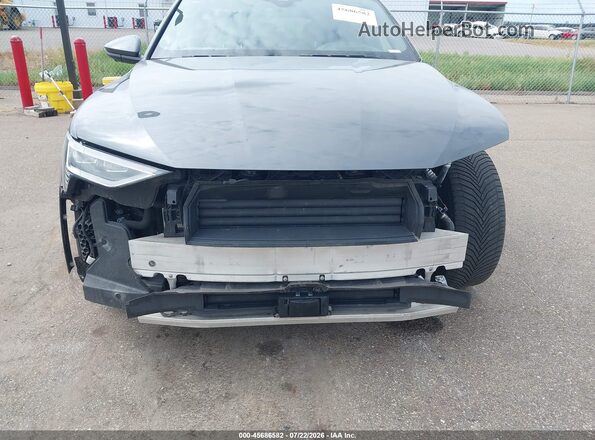WA1VAAGE2KB005227 2019 AUDI E-TRON Gray Вид спереду
