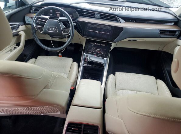 WA1VAAGE9MB014672 2021 AUDI E-TRON White Dashboard view