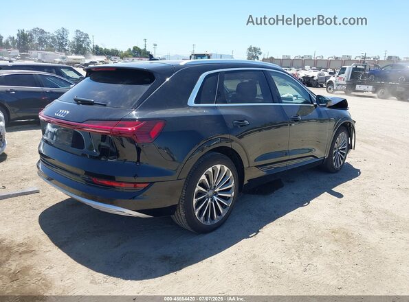 WA1VABGE6KB010775 2019 AUDI E-TRON Black Задня права чверть