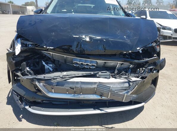 WA1VABGE6KB010775 2019 AUDI E-TRON Black Вид спереду