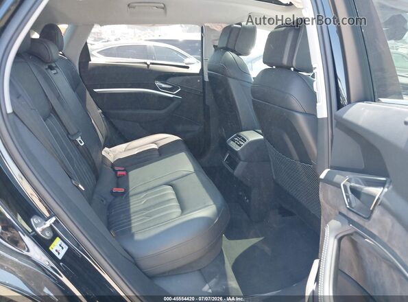 WA1VABGE6KB010775 2019 AUDI E-TRON Black Вид наклейки з VIN-кодом