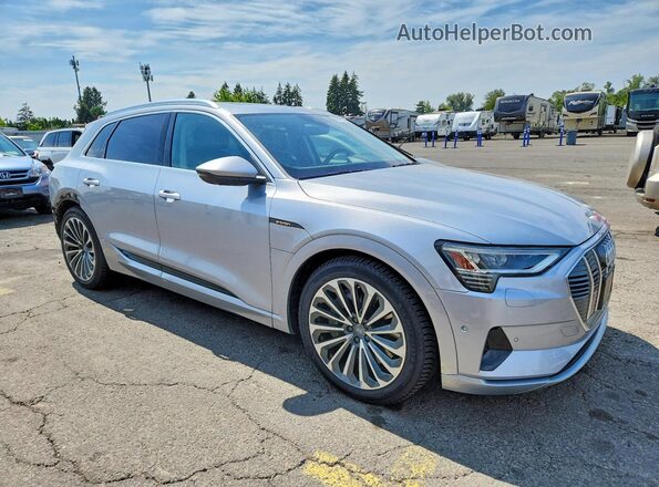 WA1VABGE7KB008940 2019 AUDI E-TRON Silver Front right