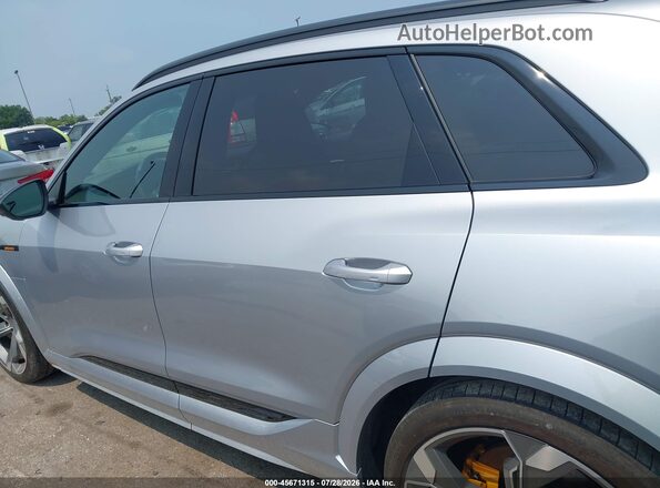 WA1VCBGE2NB035588 2022 AUDI OTHER Gray Սալոնի 360 աստիճան տեսք