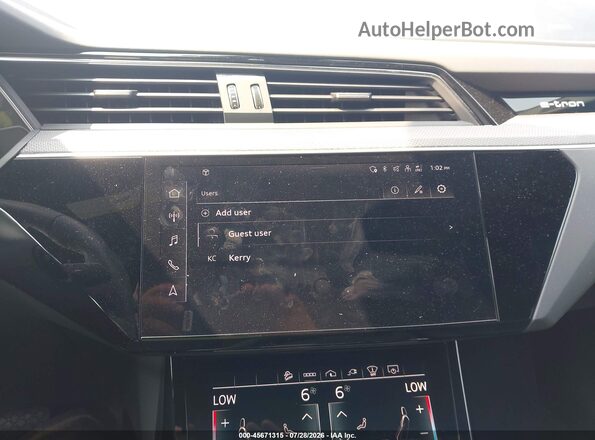 WA1VCBGE2NB035588 2022 AUDI OTHER Gray 