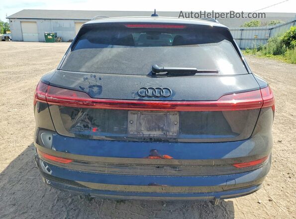WA1VCBGE3NB039763 2022 AUDI E-TRON Black Вид ззаду