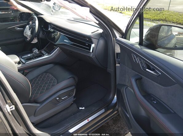 WA1VWBF70SD022705 2025 AUDI SQ7 Gray Front interior view