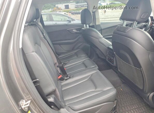 WA1VXAF72MD033165 2021 AUDI Q7 Gray უკანა სალონის ხედი