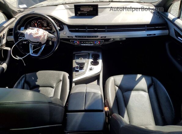 WA1WAAF70HD007739 2017 AUDI Q7 Gray Vista del salpicadero