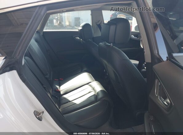WAU23AFC0JN082692 2018 AUDI A7 White Vista de la etiqueta del VIN