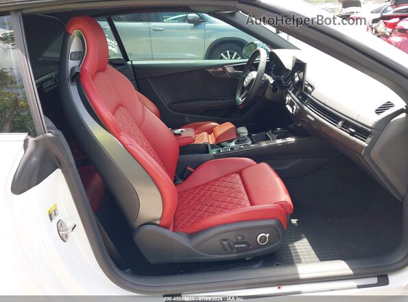 WAU24GF53RN008874 2024 AUDI S5 White Widok wnętrza z przodu