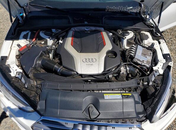 WAU24GF54JN021301 2018 AUDI S5 White Widok wnętrza z tyłu