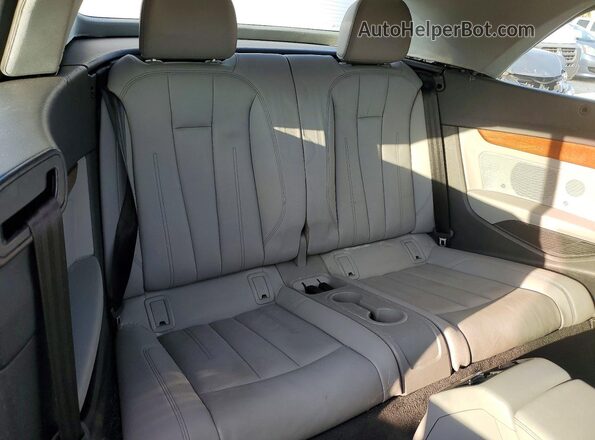 WAU2AGF59NN006050 2022 AUDI A5 White Вид задніх сидінь