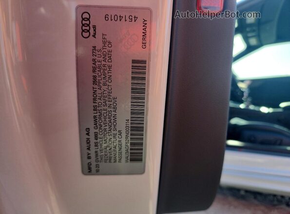 WAU3AGF52RN003114 2024 AUDI A5 White ძრავის განყოფილების ხედი