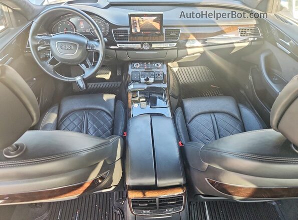 WAU43AFD0HN017644 2017 AUDI A8 Серебряный Вид панели приборов