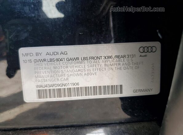 WAU43AFD9GN011906 2016 AUDI A8 Black Widok komory silnika