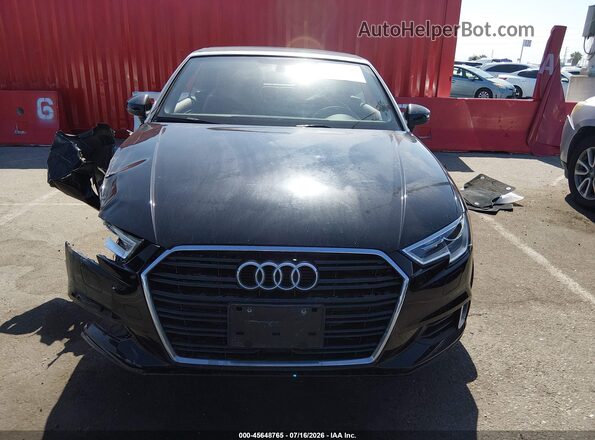 WAU6ULFF8J1000249 2018 AUDI A3 Black ხელსაწყოთა პანელის ხედი