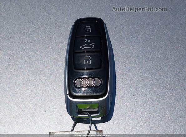WAU72BF21NN007544 2022 AUDI OTHER Silver Вид панелі приладів