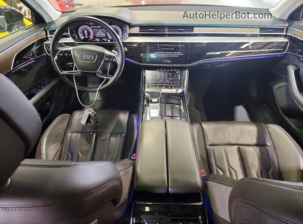 WAU8DAF85KN013825 2019 AUDI A8 Black Vista del salpicadero