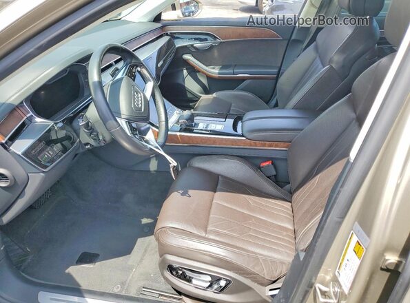 WAU8DAF85KN017647 2019 AUDI A8 Серый Вид салона спереди