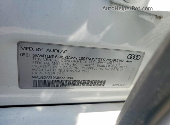 WAU8DAF89MN021980 2021 AUDI A8 White Widok naklejki z numerem VIN