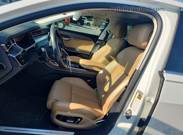 WAU8EAF88LN003076 2020 AUDI A8 White Widok wnętrza z przodu