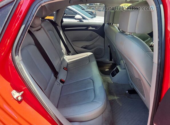 WAUA7GFF3G1031832 2016 AUDI A3 Red უკანა სავარძლების ხედი