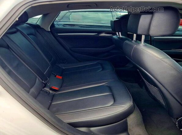 WAUA7GFF7G1019473 2016 AUDI A3 White Vista de los asientos traseros