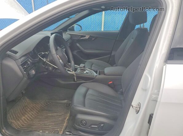 WAUAAAF45RN015379 2024 AUDI A4 White Vista interior delantera
