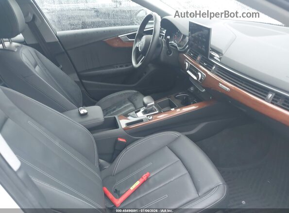 WAUABAF47NA012210 2022 AUDI A4 White Widok wnętrza z przodu