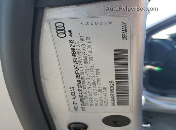 WAUANAF41HN000235 2017 AUDI A4 Silver Widok komory silnika