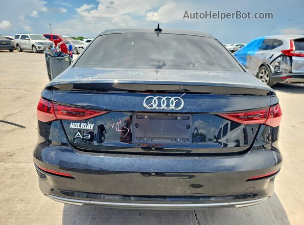 WAUAUDGY6NA084643 2022 AUDI A3 Black Вид ззаду