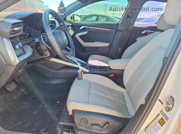 WAUAUDGY9NA096012 2022 AUDI A3 White Սալոնի դիմացի տեսք