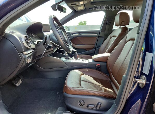 WAUAUGFF1J1038326 2018 AUDI A3 Blue Vista interior delantera