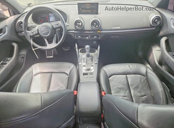 WAUAUGFF2KA082093 2019 AUDI A3 Gray Widok deski rozdzielczej
