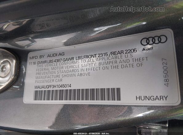 WAUAUGFF3H1045014 2017 AUDI A3 Gray Vista del compartimento del motor