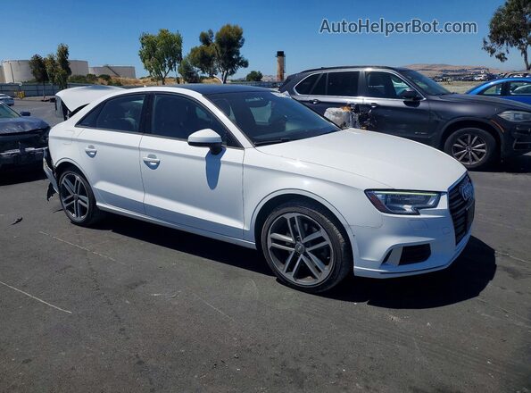WAUAUGFF4H1049220 2017 AUDI A3 White Front right