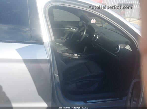 WAUAUGFF4LA097194 2020 AUDI A3 Серебряный Вид салона спереди