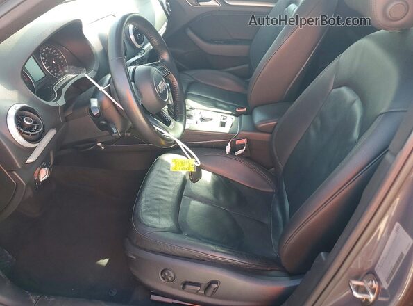 WAUAUGFF6H1030622 2017 AUDI A3 Gray წინა სალონის ხედი
