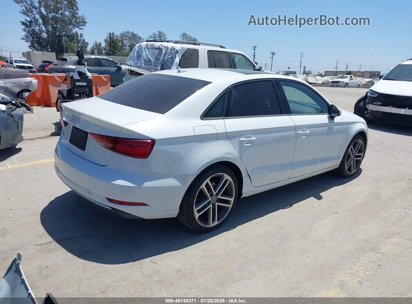 WAUAUGFF6H1044102 2017 AUDI A3 White Հետևի աջ