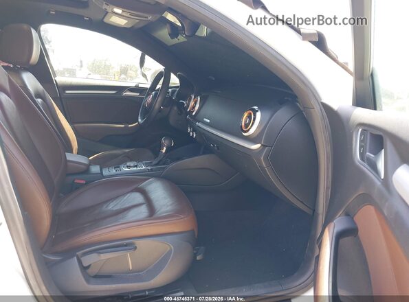WAUAUGFF6H1044102 2017 AUDI A3 White Սալոնի դիմացի տեսք