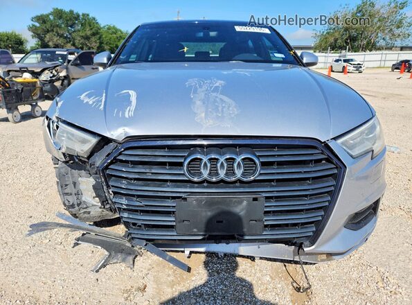 WAUAUGFF6K1015030 2019 AUDI A3 Silver Вид спереду