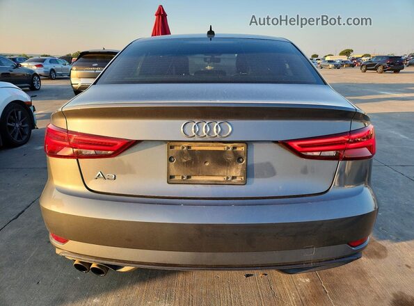 WAUAUGFF8LA054140 2020 AUDI A3 Gray Вид ззаду
