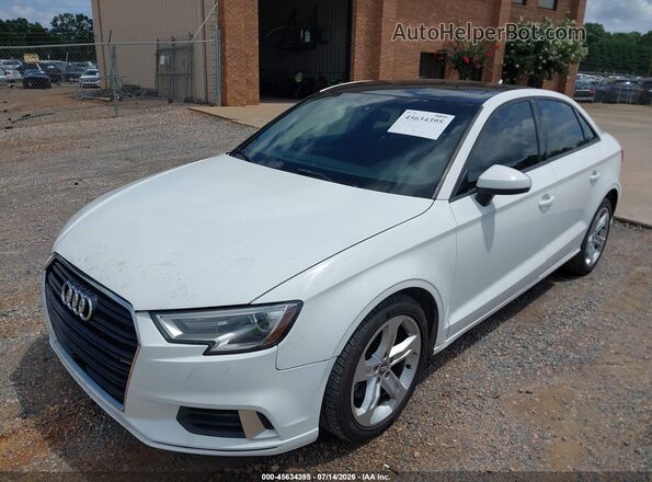 WAUAUGFF9J1088827 2018 AUDI A3 White Przód lewy