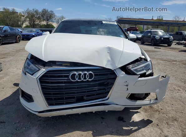WAUAUGFFXH1035645 2017 AUDI A3 White Vista frontal