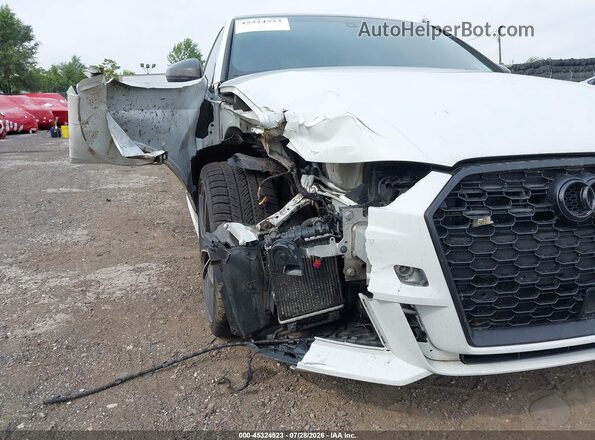 WAUB1GFF3J1069493 2018 AUDI S3 White Դիմացի տեսք