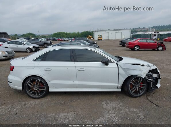 WAUB1GFF3J1069493 2018 AUDI S3 White Սալոնի հետևի տեսք