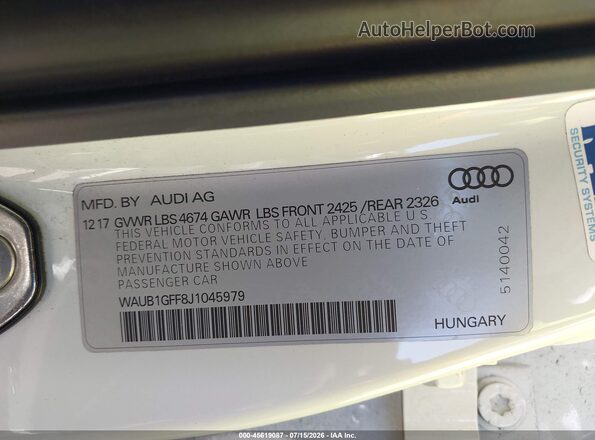 WAUB1GFF8J1045979 2018 AUDI S3 White ძრავის განყოფილების ხედი