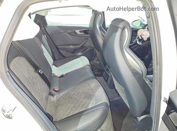WAUB4AF47NA035923 2022 AUDI S4 White უკანა სავარძლების ხედი